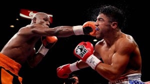 Floyd Mayweather Jr. v Victor Ortiz