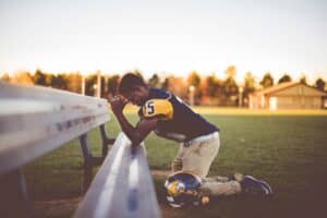 athlete-praying